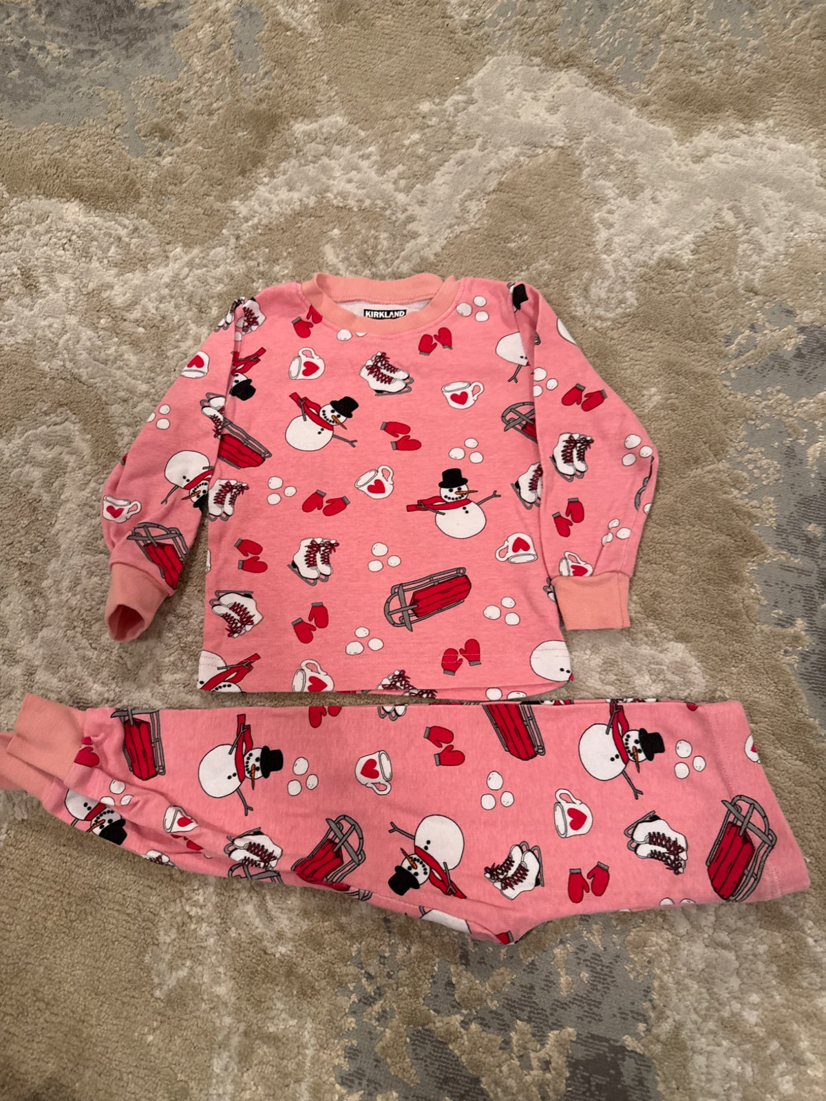Kirkland size 3 snowman pink long sleeve PJ, Kids 3T