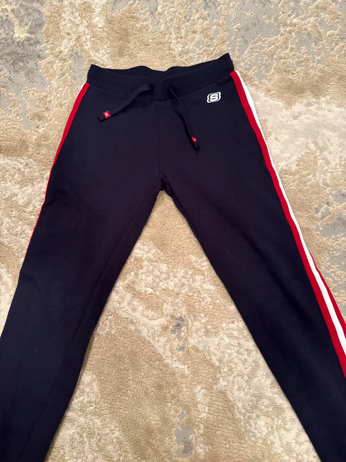 Skechers size m 7-8 navy track pants , Kids 7