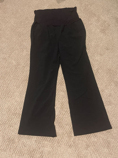 Maternity pants (2) , Maternity S (4-6)