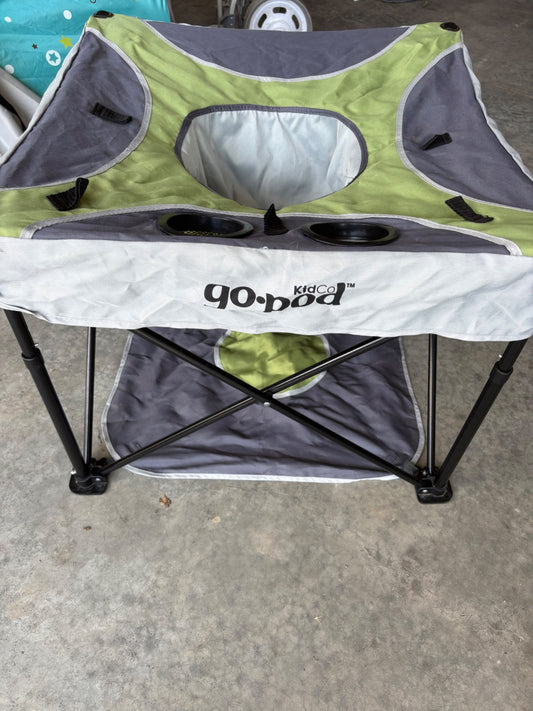 Baby go pod