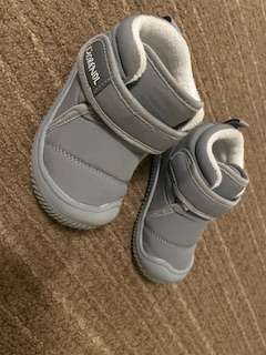 Toddler boots, size 7, Shoes 7 (Walkers:12-24 mth)