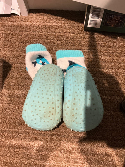 Mrs. Grippits Walking Socks size 5, Shoes 5 (Walkers:12-24 mth)