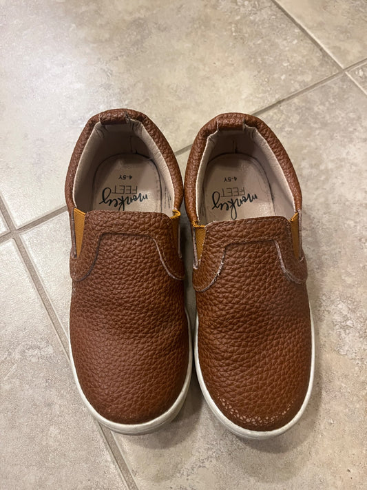 Boy, brown slipon shoes, 4-5 years, Shoes 12.5 (Kids:4-8yr)