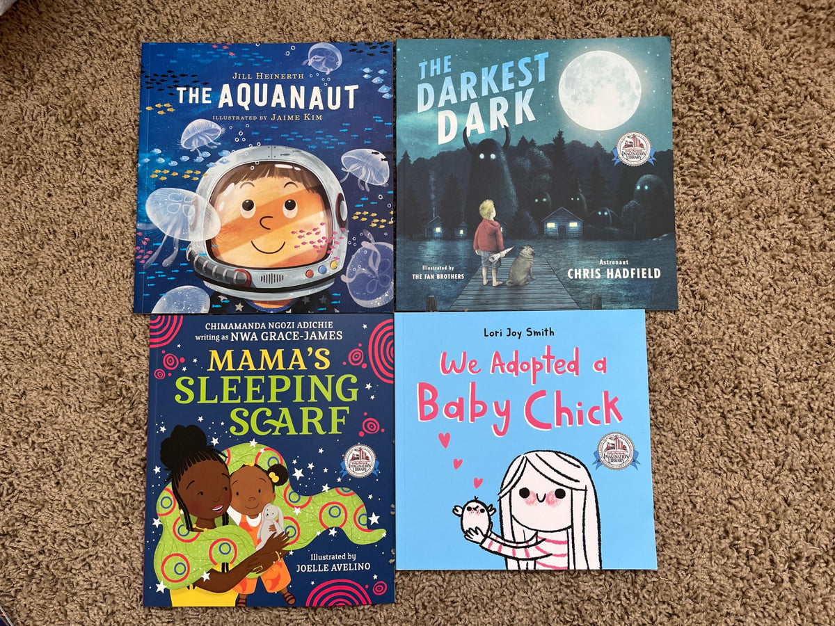 Assorted book bundle