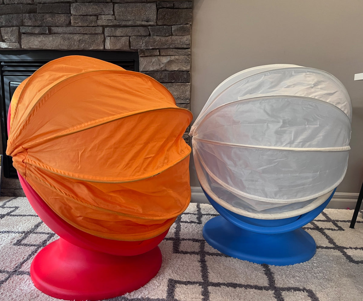 Swivel egg chairs - set of 2