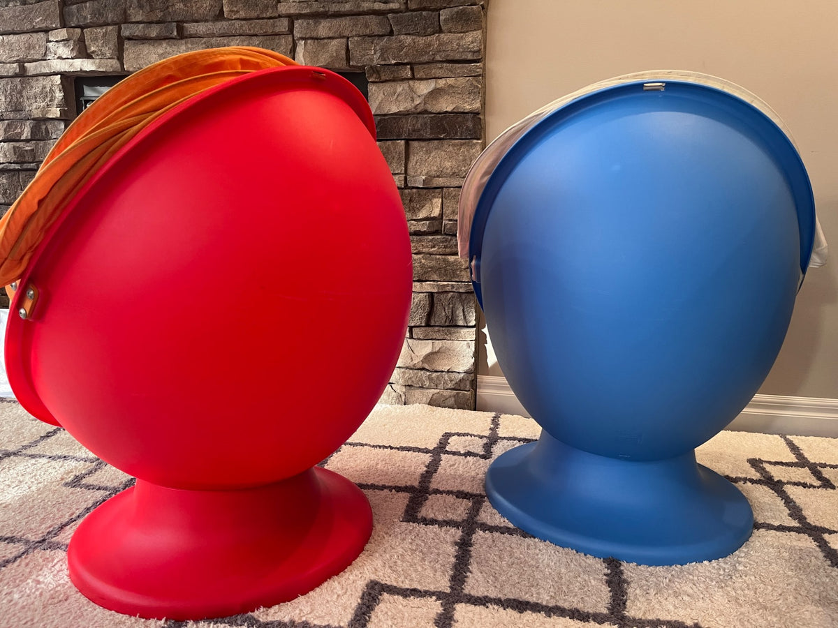 Swivel egg chairs - set of 2