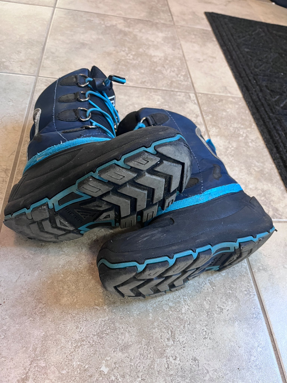 Toddler winter boots, 11 toddler , Shoes 11 (Toddler:2-4yr)