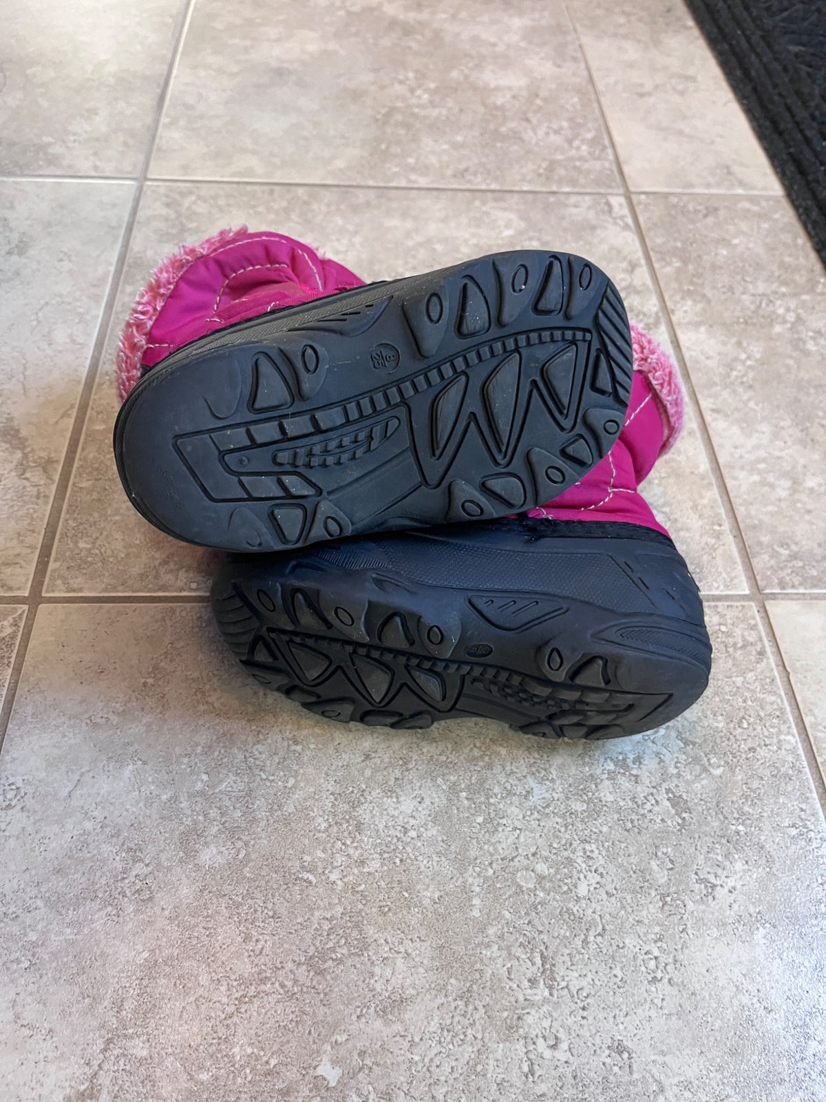 Girl, winter boots, 8 toddler , Shoes 8 (Toddler:2-4yr)