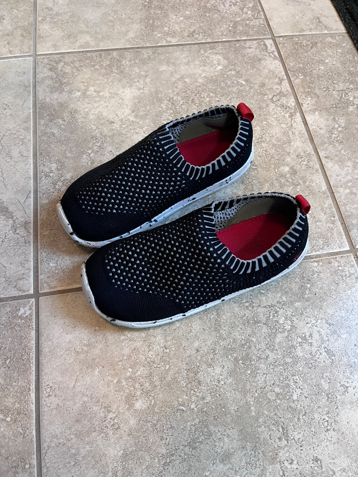 See Kai Run, boy sneakers, 13 toddler , Shoes 13 (Kids:4-8yr)