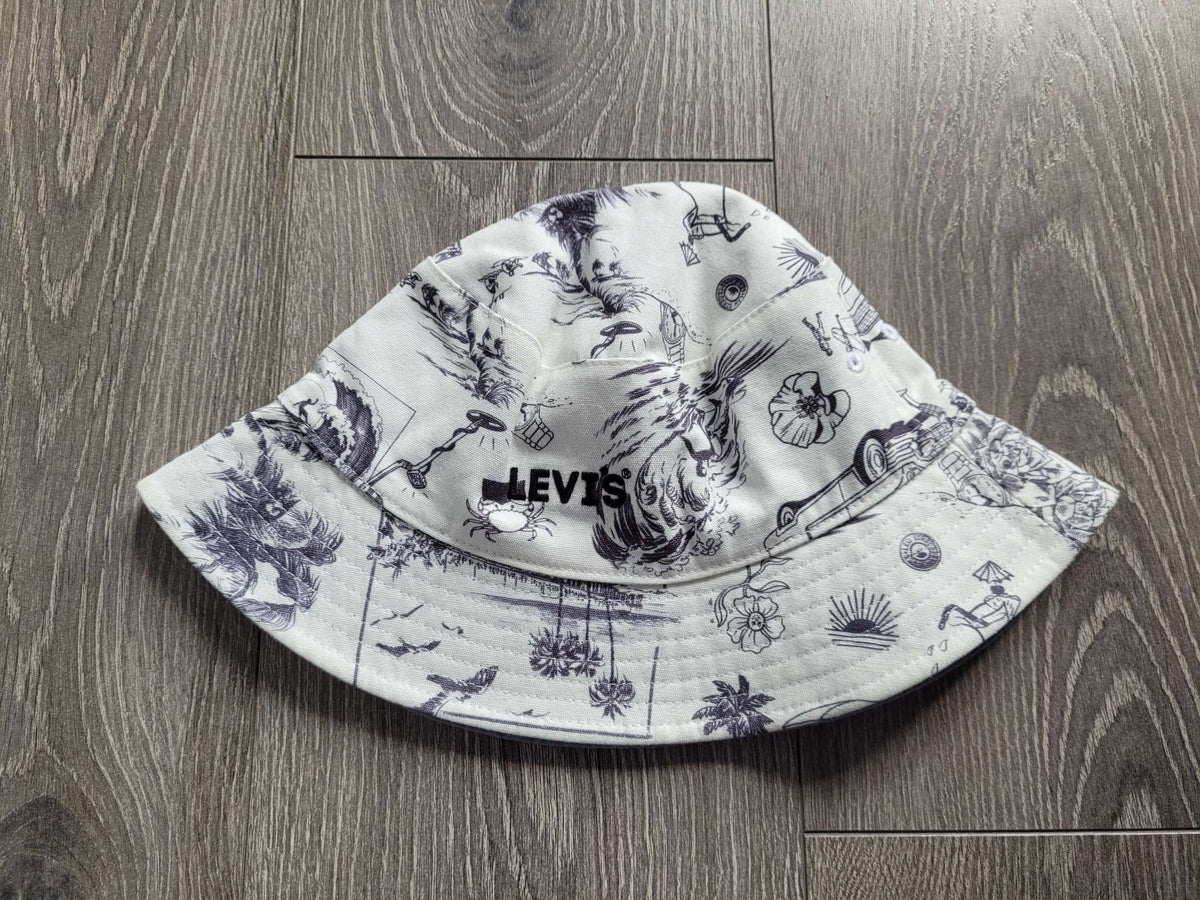 Reversible Levi's Bucket Hat MSRP $35