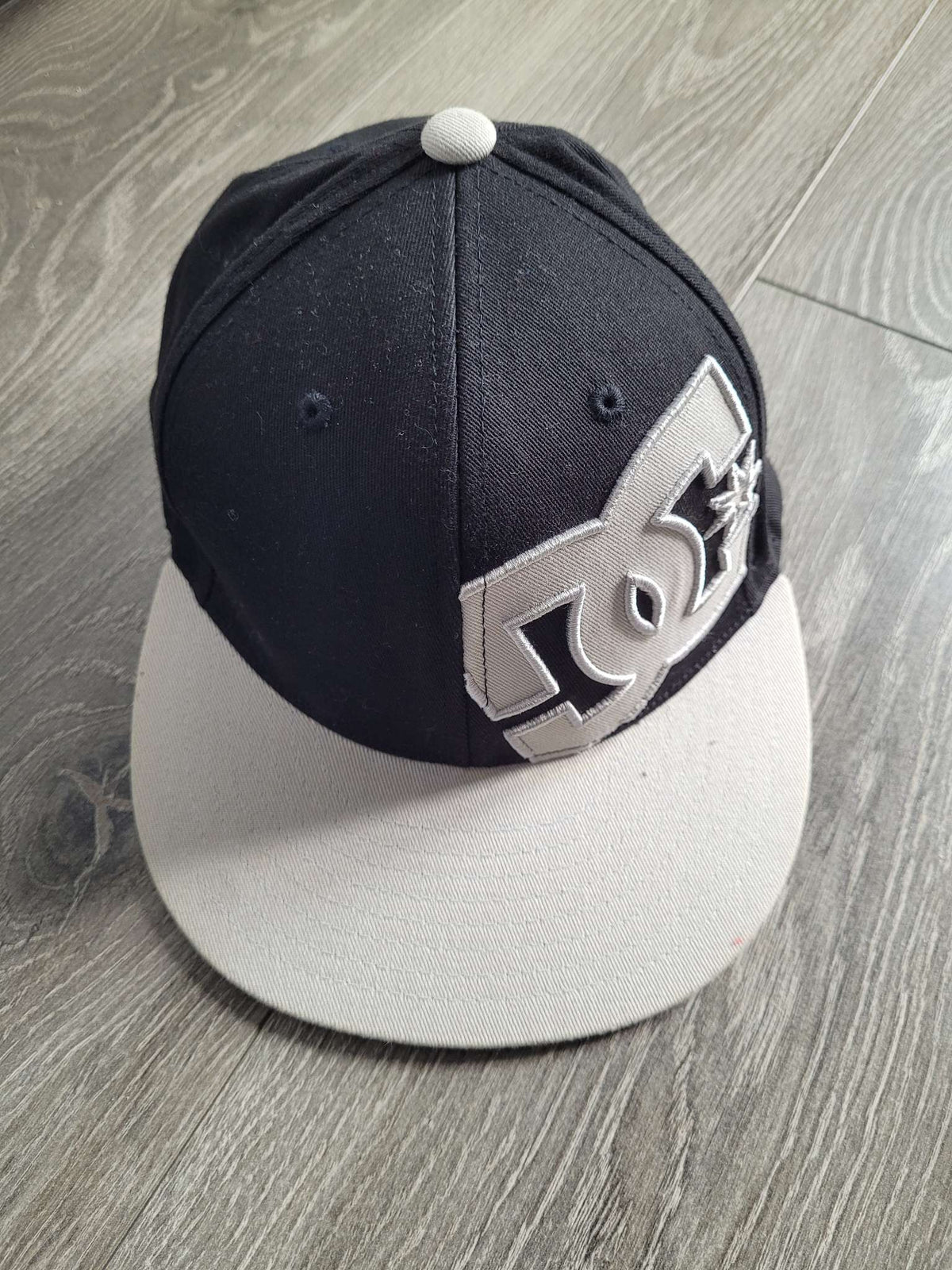 DC Flexfit Cap