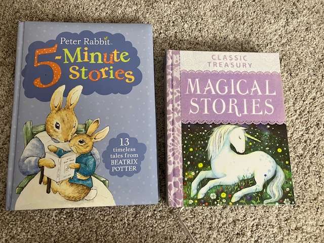 Magical storybooks (2)