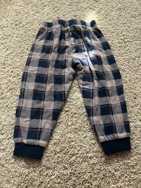 PJs size 2 (3 pieces), Kids 2T