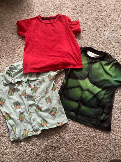 Size 4 t-shirts x3, Kids 4/4T