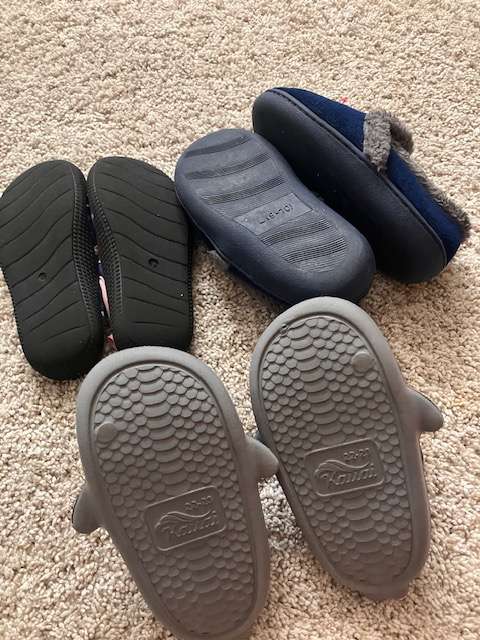 Toddler shoes (3), Shoes 9 (Toddler:2-4yr)