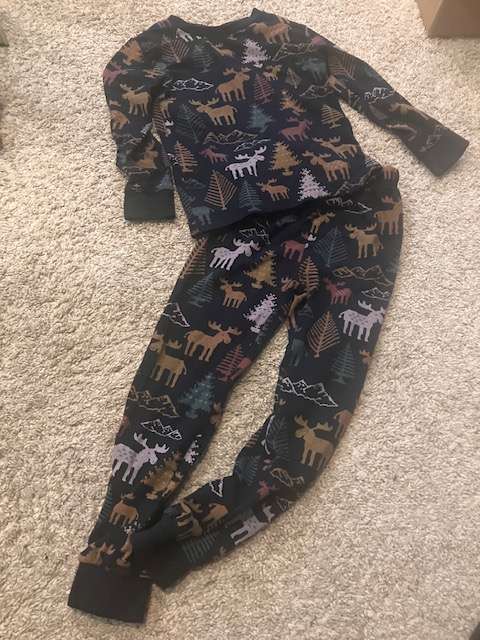 Animal print pyjamas (size 4) x2, Kids 4/4T