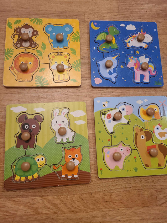 4 piece wooden puzzle.. 4 pcs