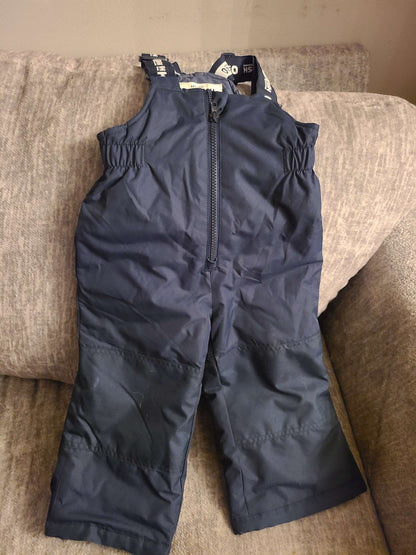 Carters 2T boys winter coat with pants, hat and neck warmer retails 140, Kids 2T