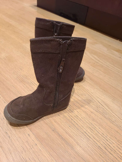 Size 5 suede boots, Shoes 5 (Walkers:12-24 mth)