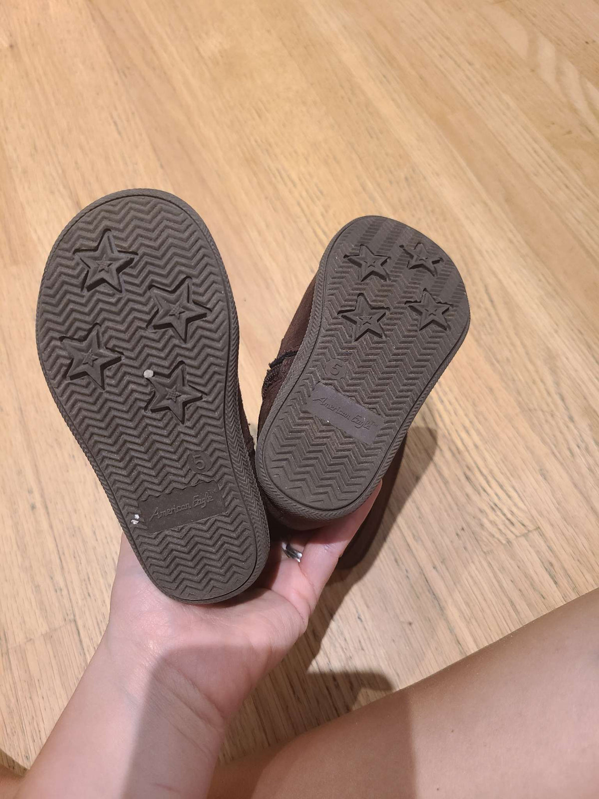 Size 5 suede boots, Shoes 5 (Walkers:12-24 mth)
