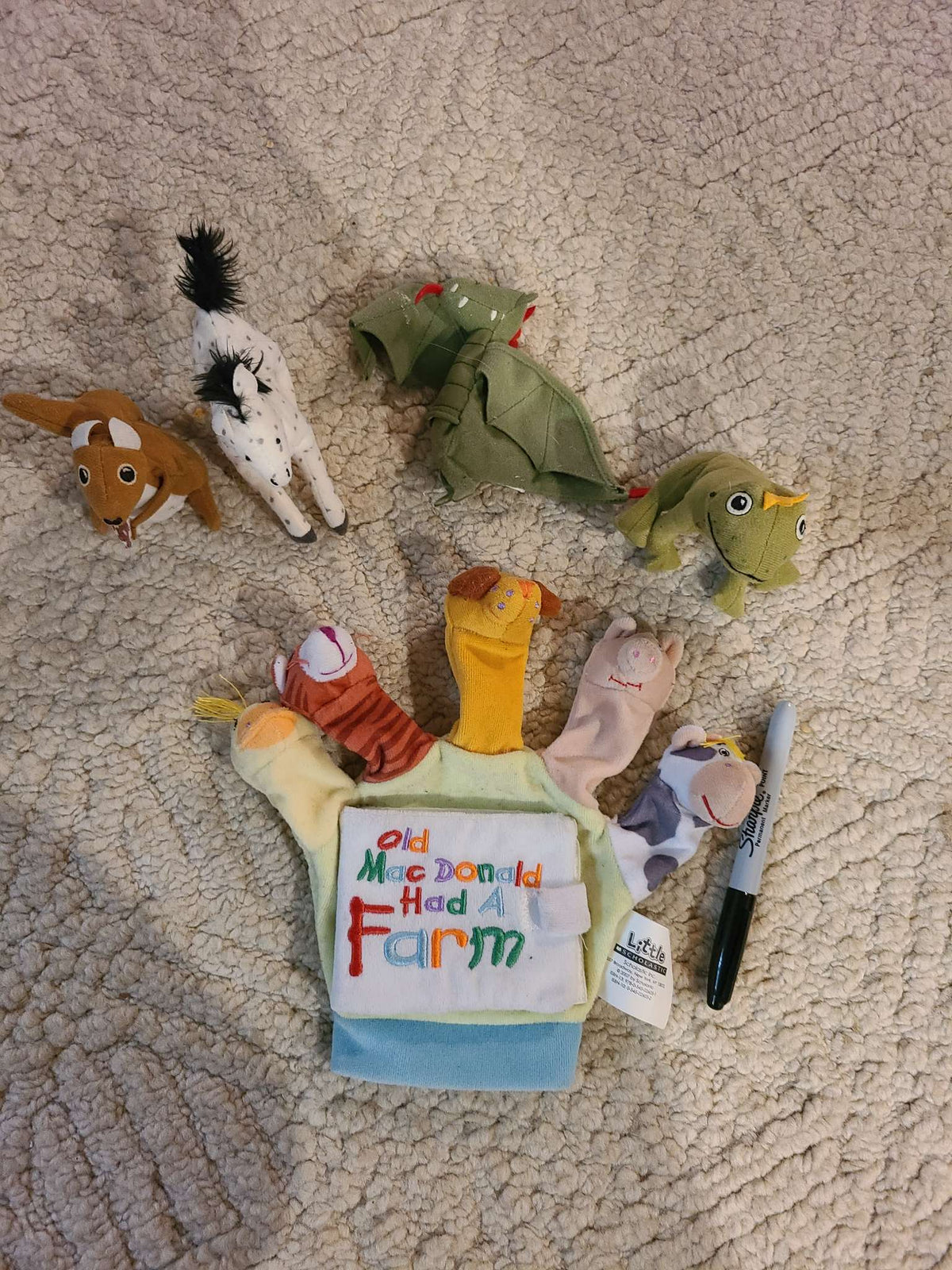 Finger puppets and book