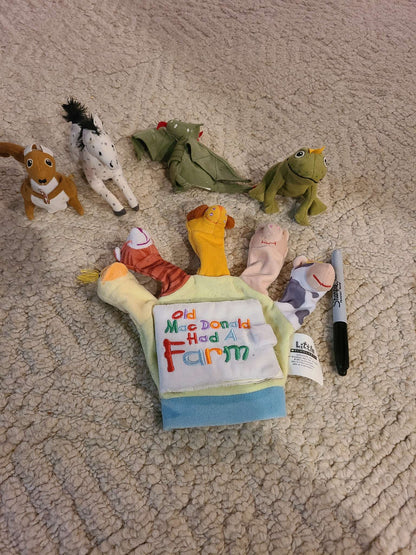 Finger puppets and book