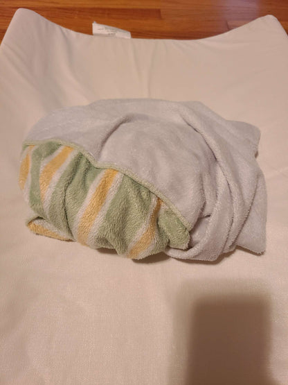 Change pad with 2 covers