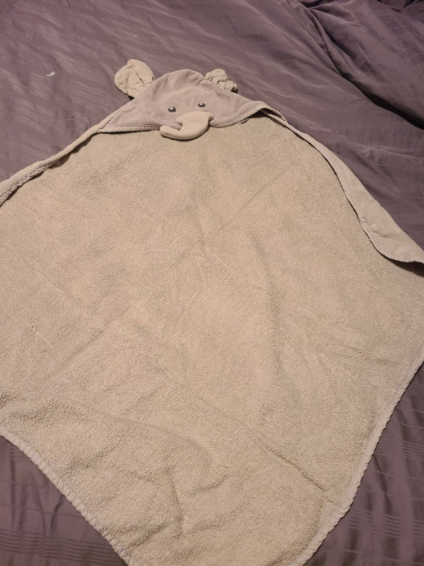 Elephant hooded towel carters