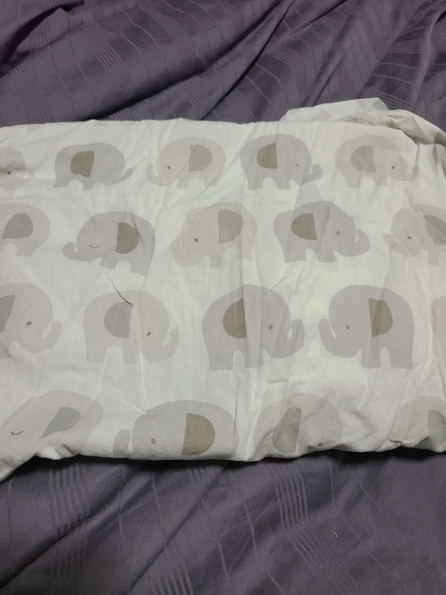 Crib blanket set elephants retail 200