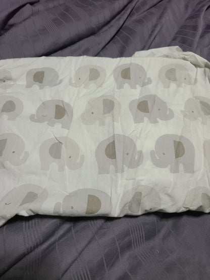 Crib blanket set elephants retail 200