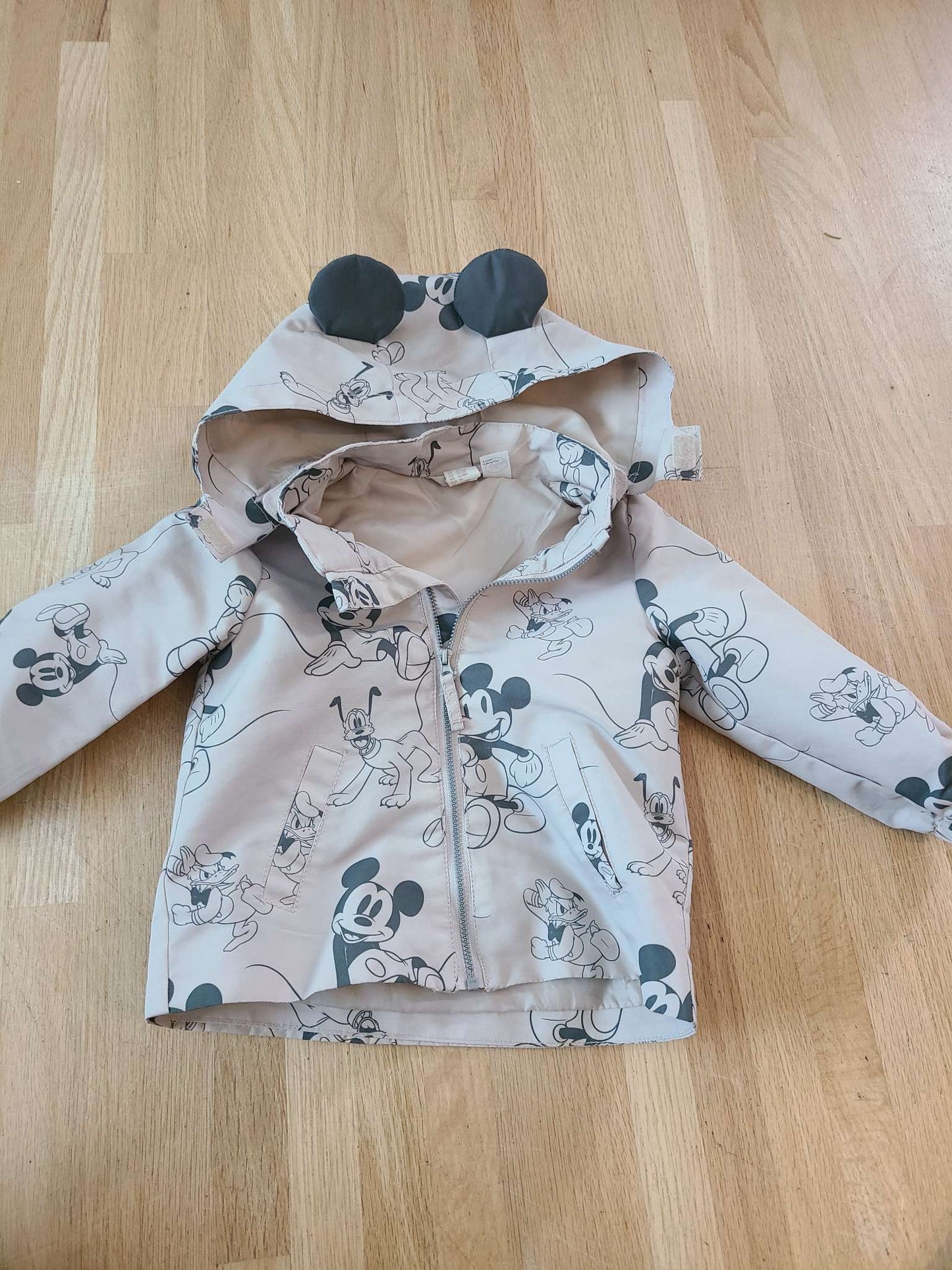 H&M Disney rain jacket 12 to 18 months , Kids 18 Month (12-18M)