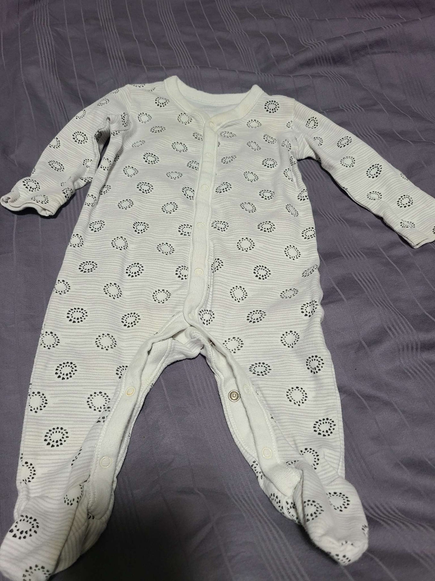 3 to 6 month button up sleepers , Kids 6 Month (3-6M)