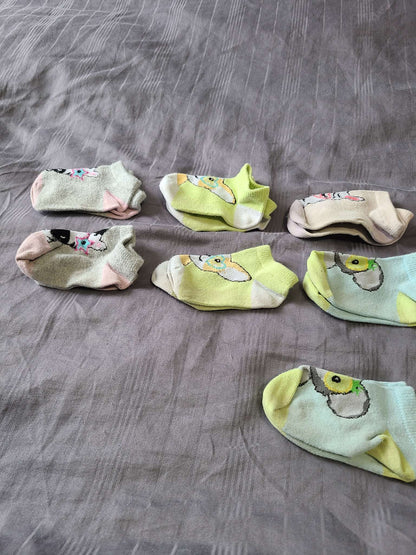 Size 3 to 6 baby socks 11 pairs