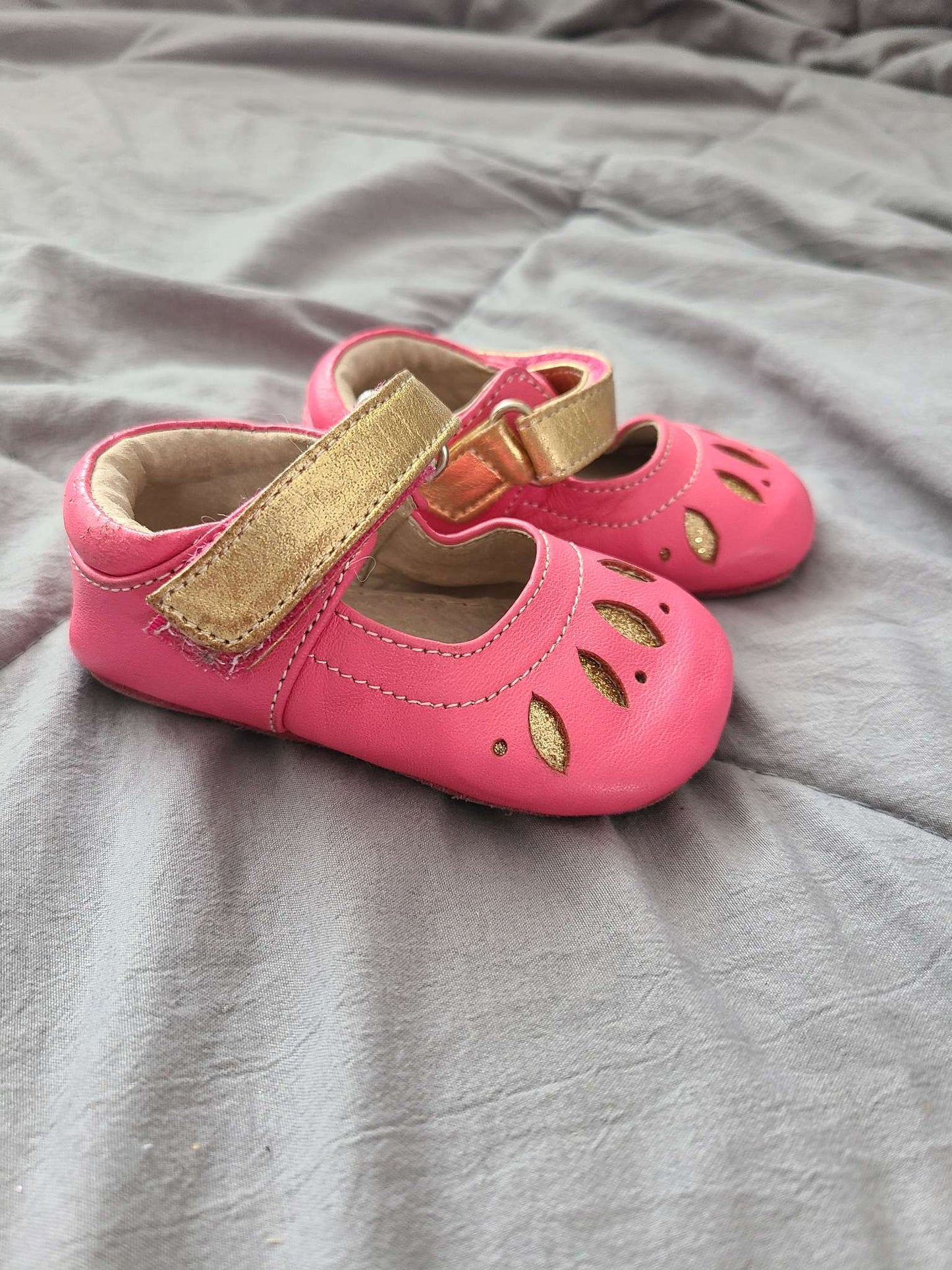 6 to 9 month smaller by see Kai run shoes , Shoes 3 (Baby: 0-12 mth)