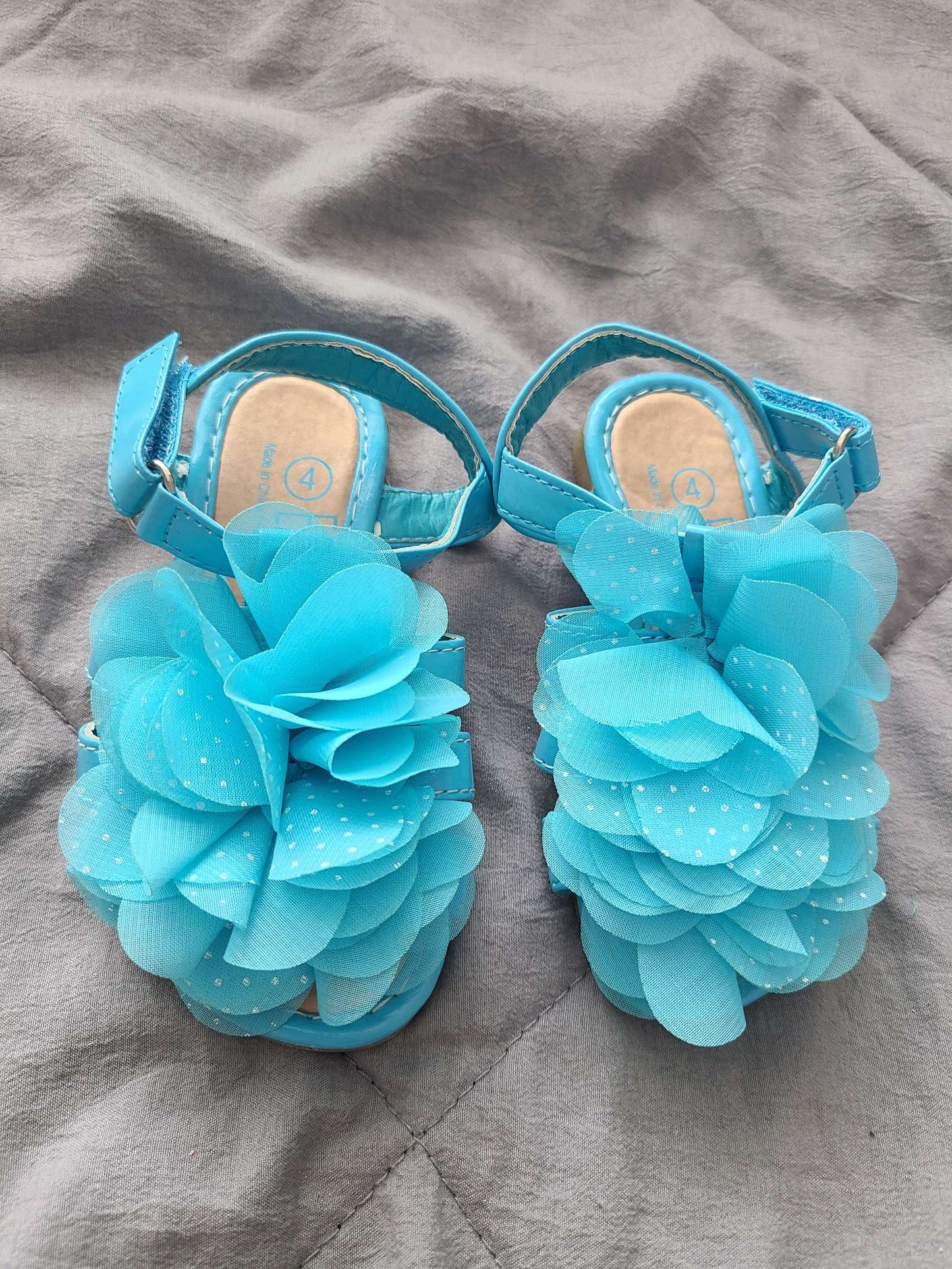 Easy USA size 4 blue sandals , Shoes 4 (Baby: 0-12 mth)