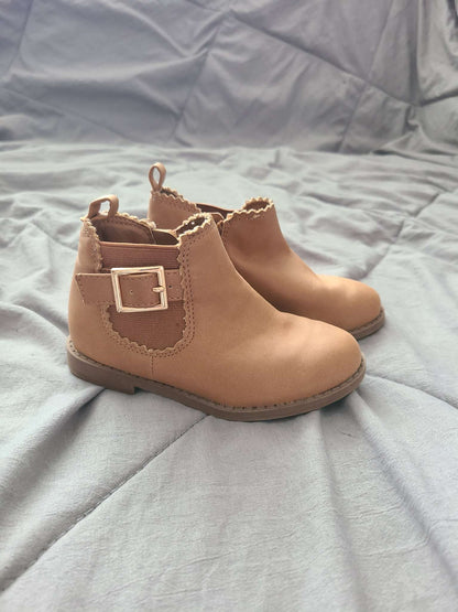 Joe fresh size 7 brown shoes , Shoes 7 (Walkers:12-24 mth)