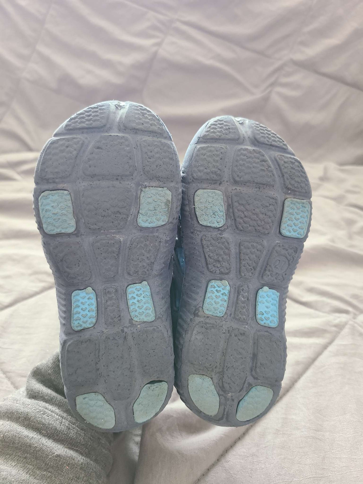 Size 27 blue shoes , Shoes 10 (Toddler:2-4yr)