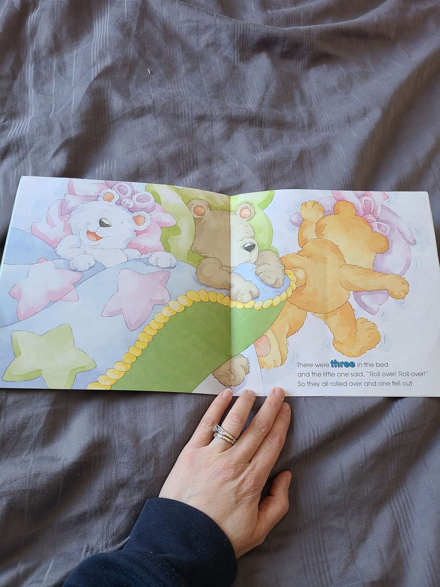 10 drowsy dinosaurs and 10 in the bed books