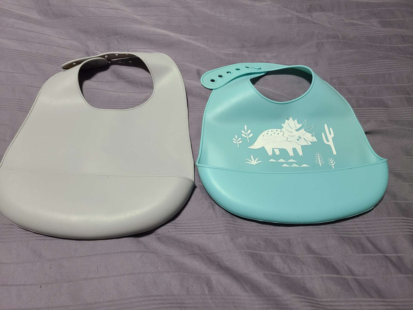 Silicone bibs