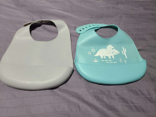 Silicone bibs