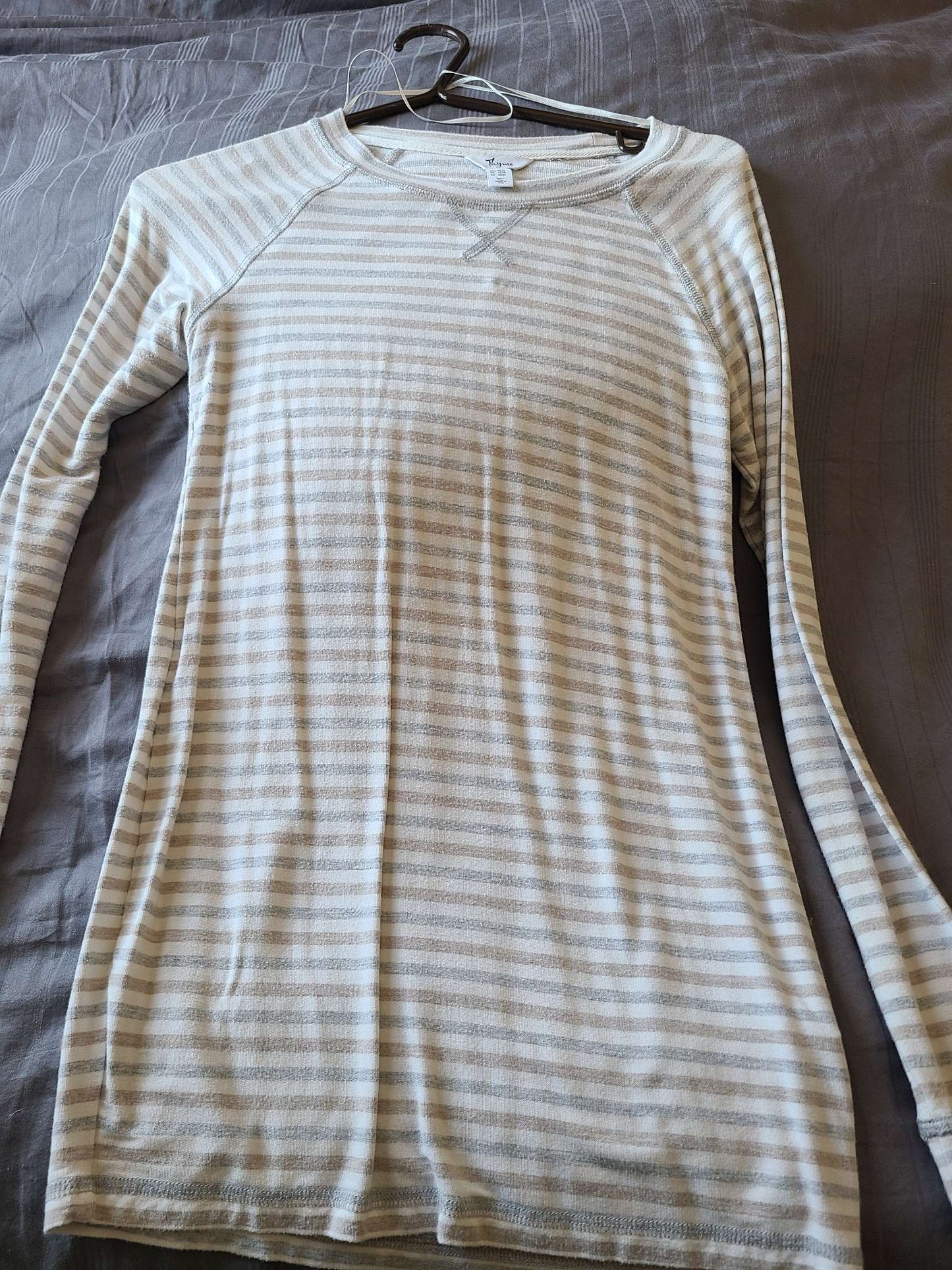 Thyme Maternity top xs , Maternity XS (0-2)