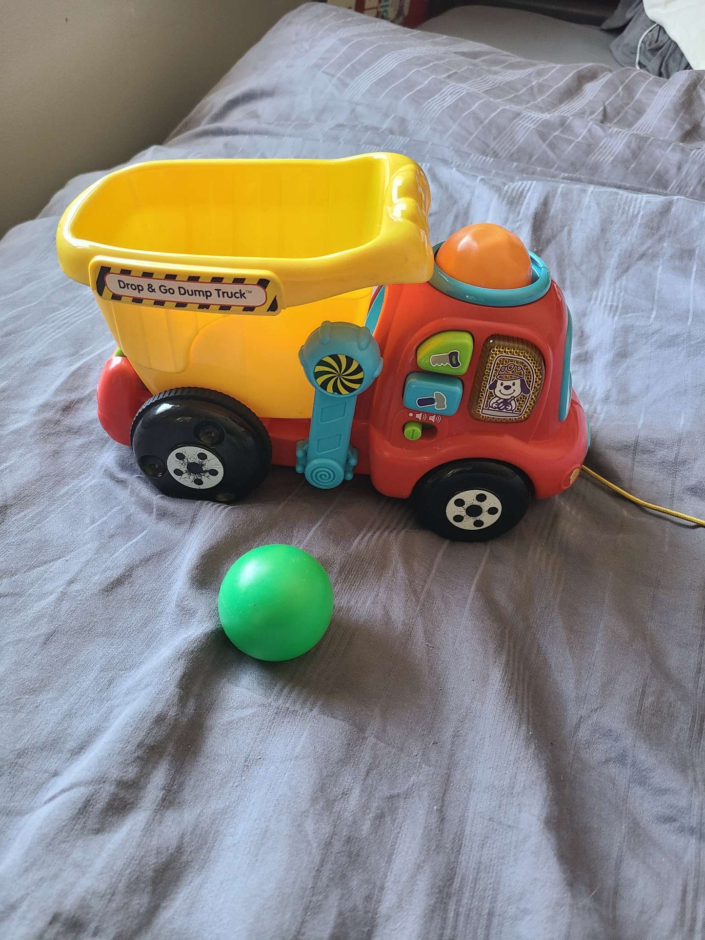 Vtech dump and go truck toy retails 20