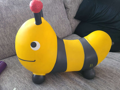 B toys ride on inflatable bee with pump retail 30