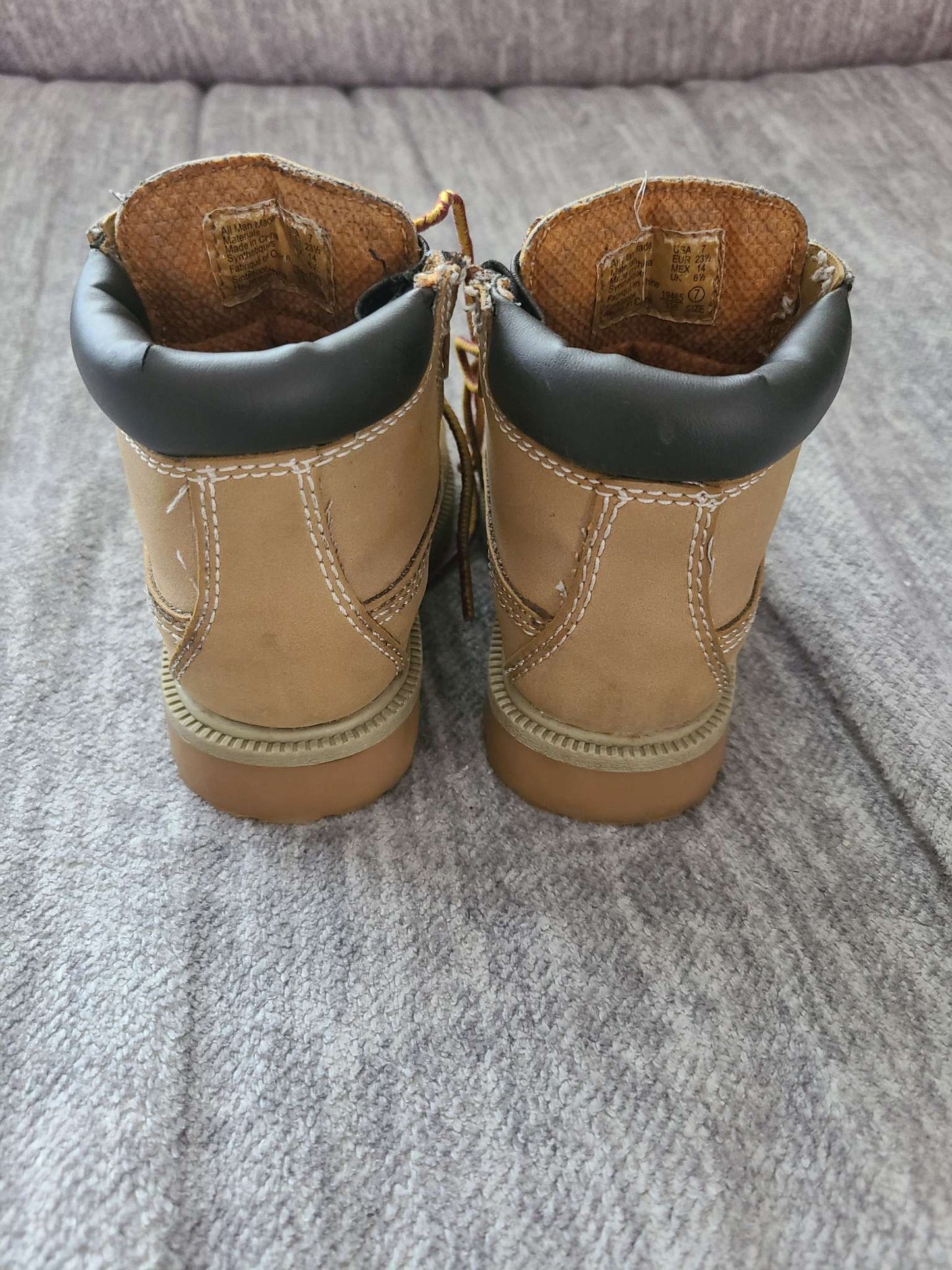 Smart fit size 7 shoes , Shoes 7 (Walkers:12-24 mth)