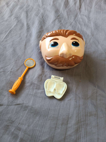Playdoh tooth set