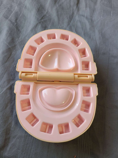 Playdoh tooth set