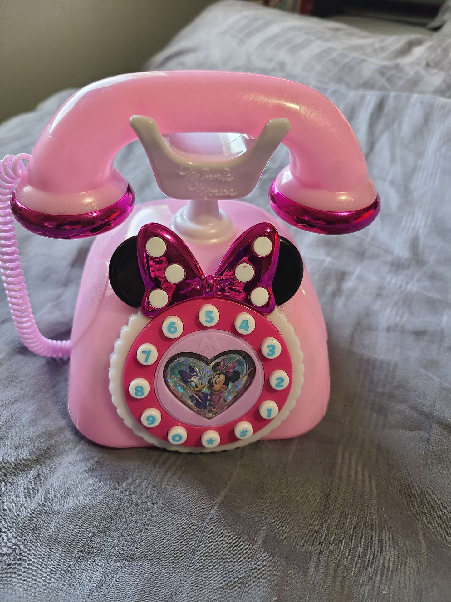 Minnie mouse phone retail 30