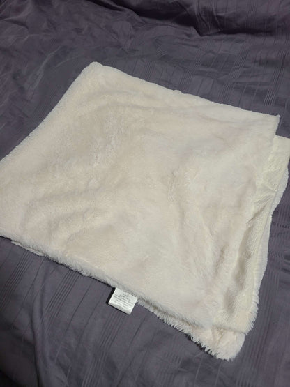 Jesse and lulu blanket white