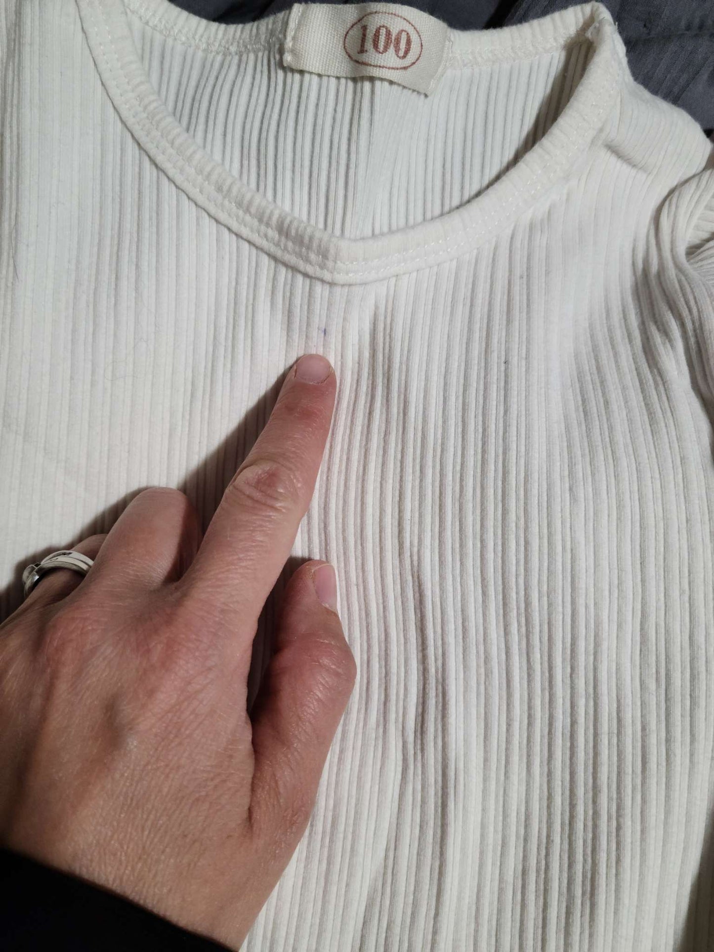 Size 100 long sleeve tops , Kids 3T