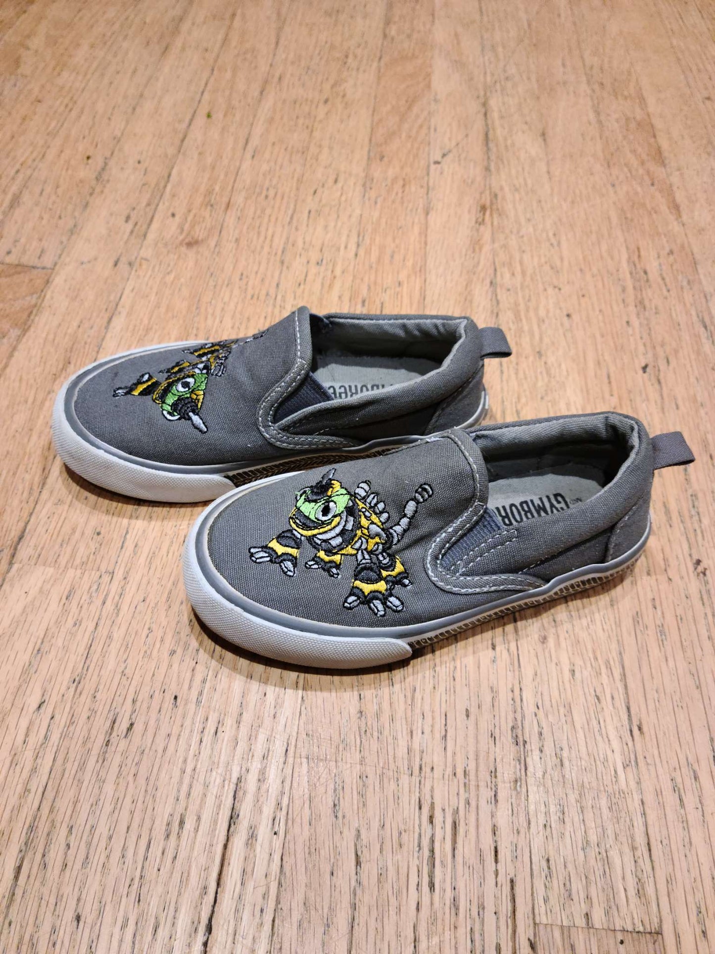 Size 9 gymboree shoes , Shoes 9 (Toddler:2-4yr)